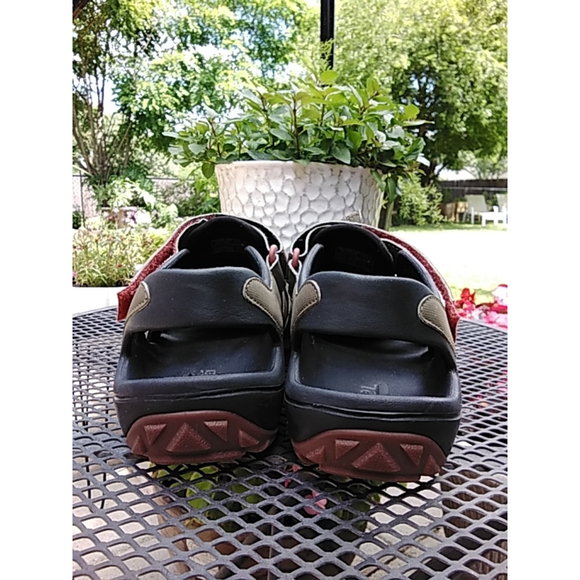 🌻EUC Men's Unisex Teva Sandals Size 9 Green - Picture 6 of 10